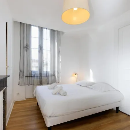 T2 Lumineux Vue Canal&proche Cité Apartamento Carcasona